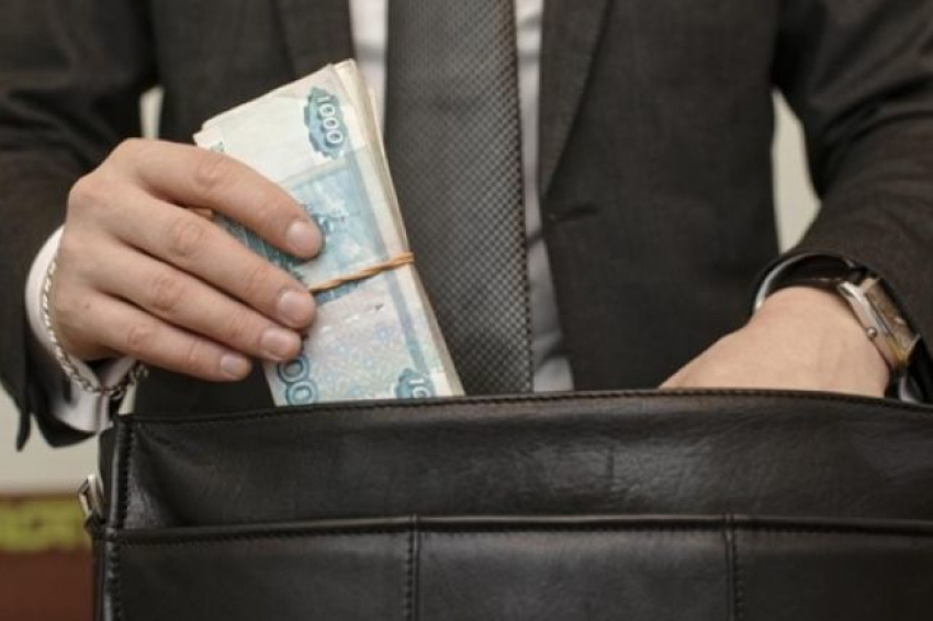Под Волгоградом директор фирмы осужден за мошеничество с ремонтом детсада