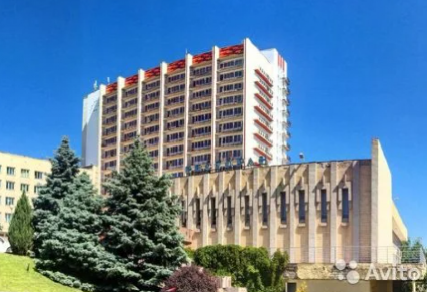 В Волгограде ищут арендаторов бывшей гостинице «Турист"
