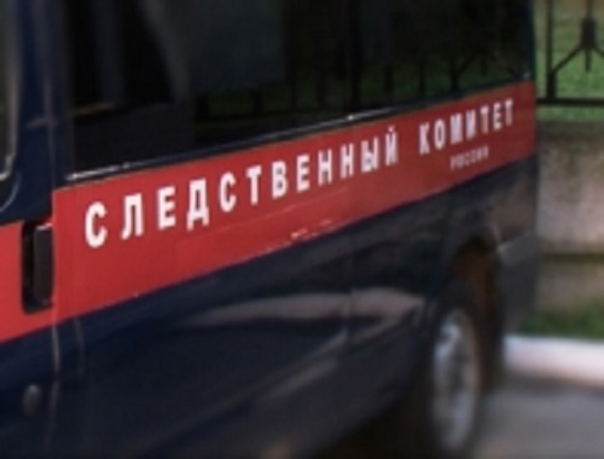 «Бил до смерти лицом об лёд»: в Волгоградской области мужчина убил любовницу на глазах таксиста