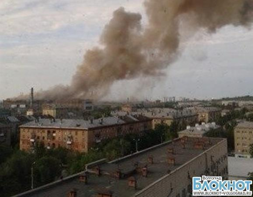 В Волгограде на заводе Красный Октябрь прогремело 5 взрывов
