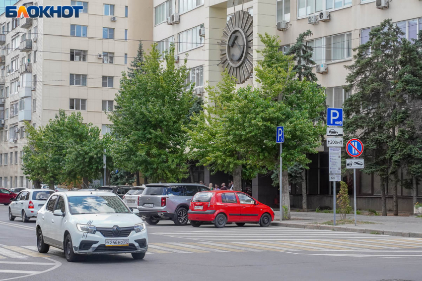 Цены на бензин в Волгограде продолжили ползти вверх, но есть исключение