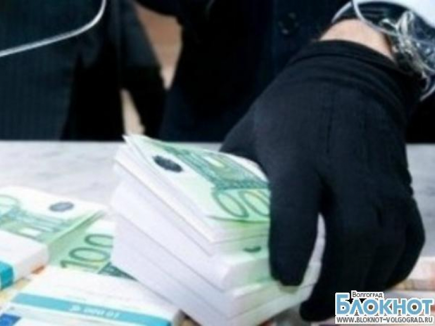 Неизвестные обокрали волгоградскую фирму Агрофарт на 600 тысяч рублей