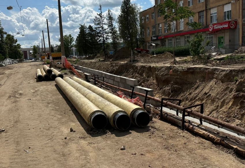На севере Волгограда заменили почти полкилометра теплотрассы
