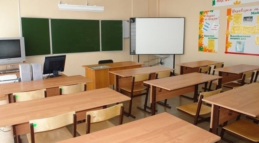 46 классов в 10 школах Волгограда закрыты на карантин 