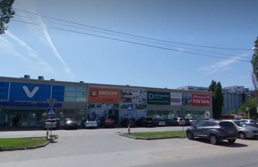 Совладельца проклятого волгоградского недостроя лишают долей в мебельмолле