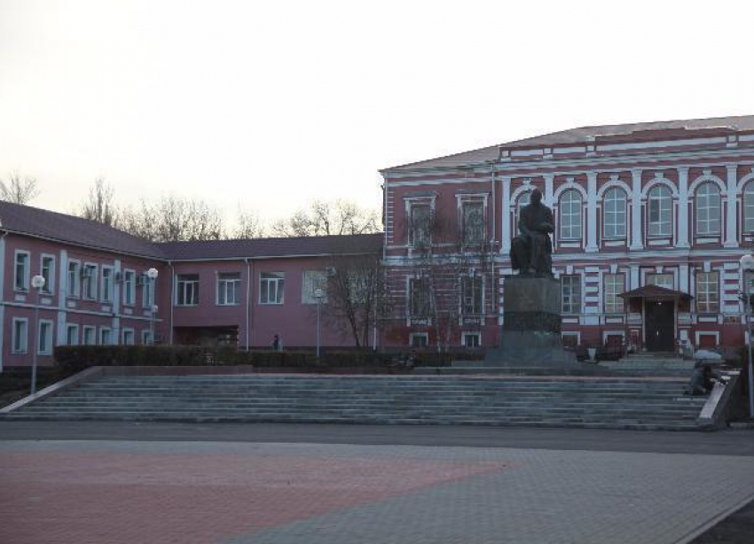 Реконструкция центра Серафимовича под вопросом «заморозки» 