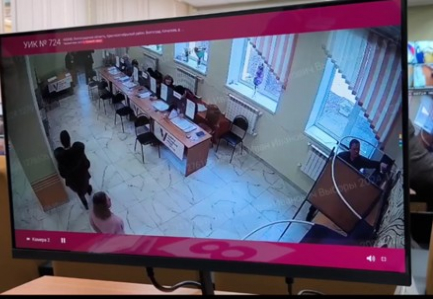 Обычную лампочку выдали за видеокамеру настойчивые искатели подлогов на выборах в Волгограде