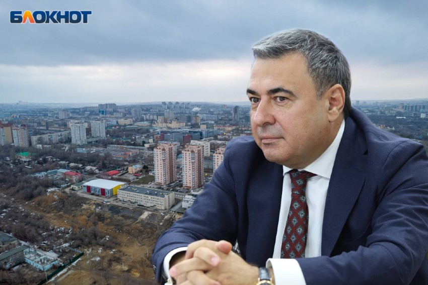 Потерявший должности волгоградский депутат вспомнил о дипломе столяра