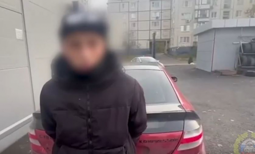 В Волгограде подросток угнал и хотел продать Mercedes 