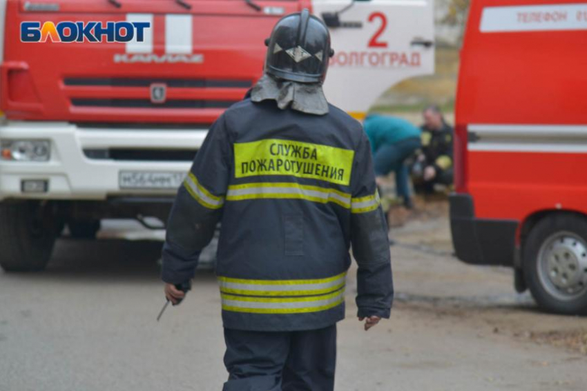 Погибшего обнаружили на пожаре рядом с церковью у «Парк Хауса» в Волгограде 