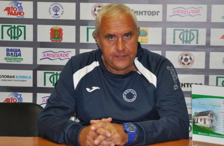 В «Роторе» увольняют второго главного тренера за год
