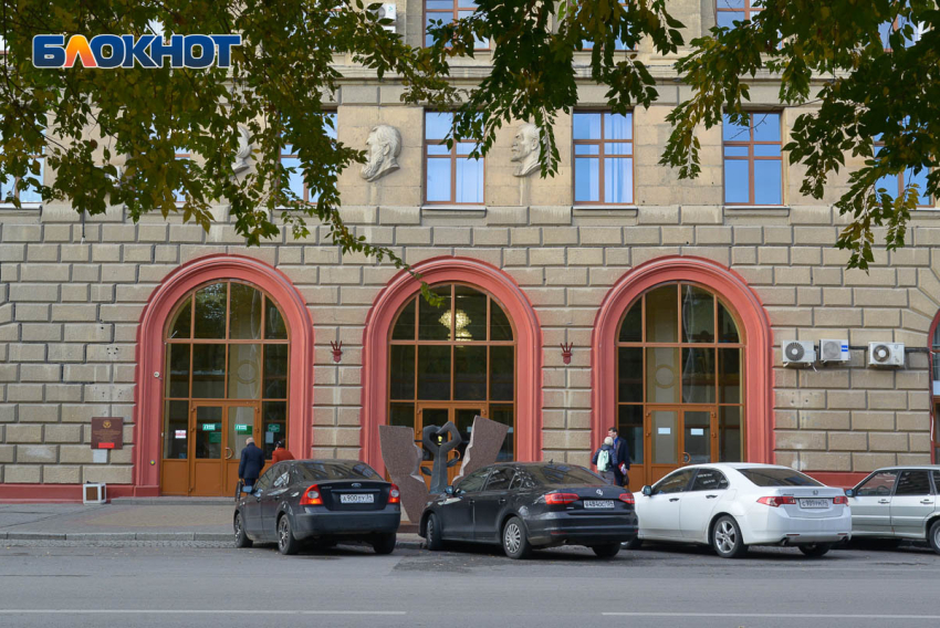Дни открытых дверей отменил известный вуз в Волгограде 