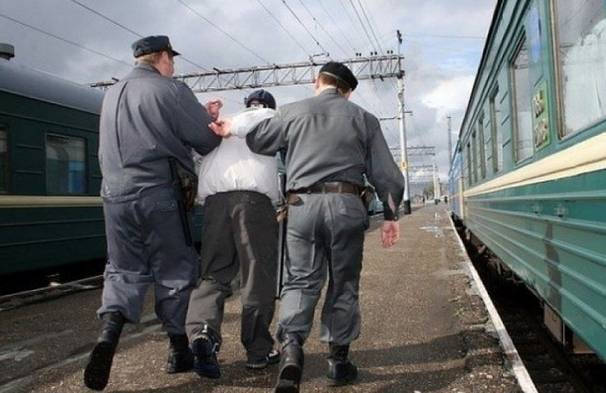 За поножовщину в поезде волгоградец отделался условными исправительными работами