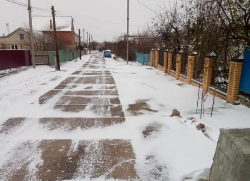 Зима пришла: Волгоградскую область накрыл первый снег