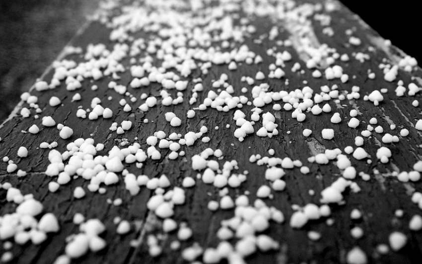 Волгоградскую область засыплет снежными зернами