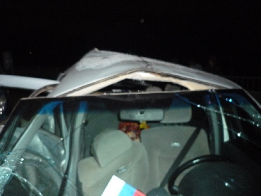 Пассажир «Газели» погиб при столкновении с припаркованным Renault под Волгоградом 