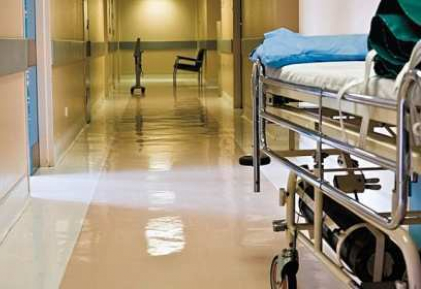 57-летний водитель погиб в тройном ДТП с автобусом и грузовиками под Волгоградом