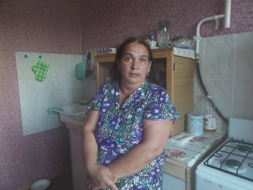 Погорельцы в Волгограде недоумевают, куда исчезли обещанные им властями деньги