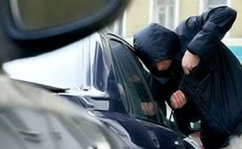 В Волгограде задержан рецидивист-неудачник на ВАЗ-2110
