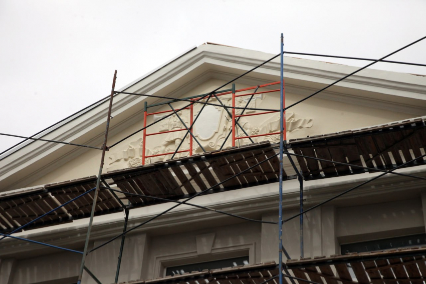 Новую клинику с центром лечения боли готовят к вводу в центре Волгограда