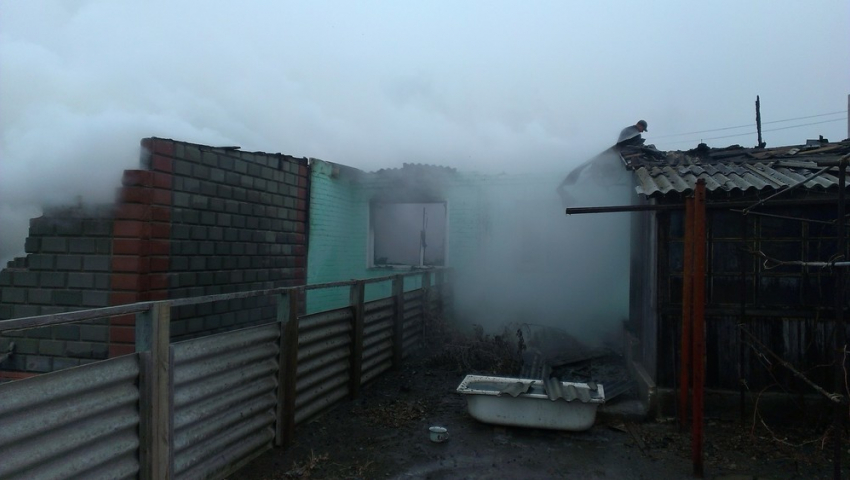 На пожаре в Волгоградской области погибли двое неизвестных