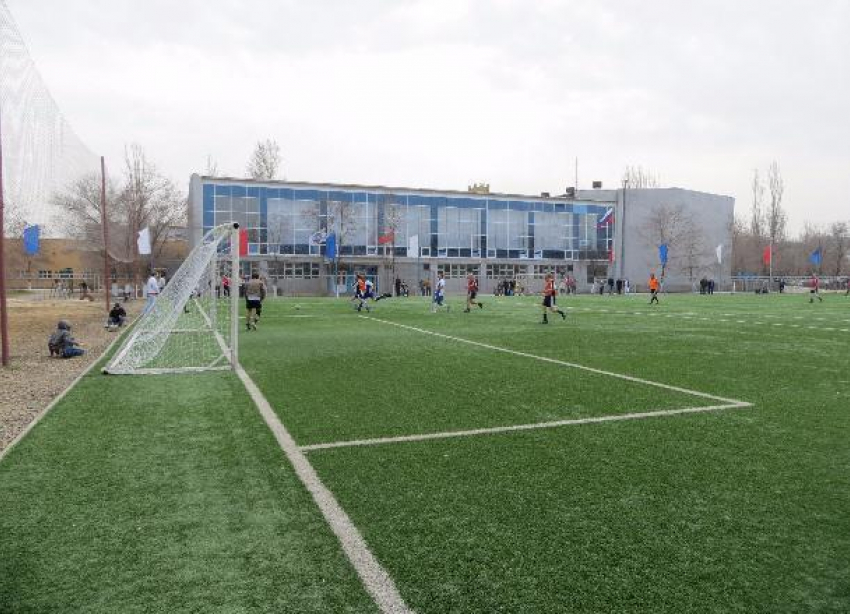 Чиновники Волгограда подняли в 53 раза аренду за ФСК «Судостроитель» 