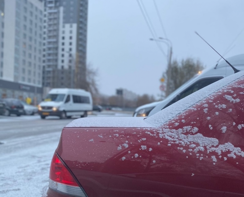 Волгоградцы радуются первому снегу