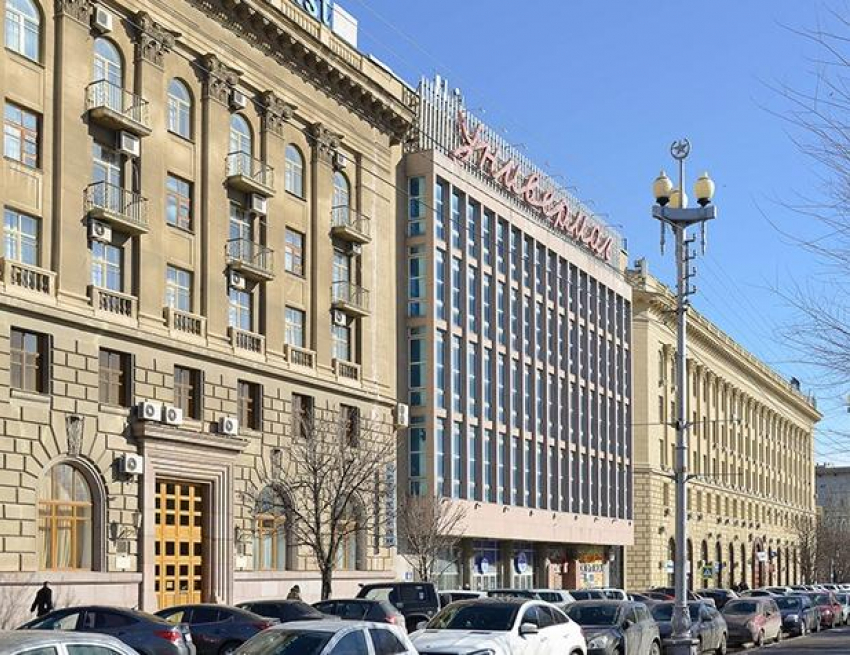 В Волгограде обветшалый Центральный универмаг подготовят к переезду музея Машкова за 59,2 млн рублей