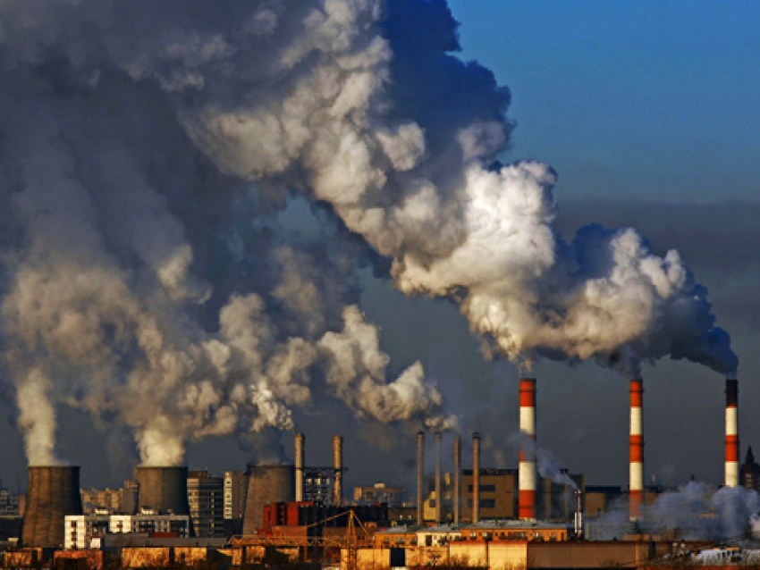 Волгоградская нефтеперерабатывающая компания заплатит более 500 тысяч за загрязнение воздуха