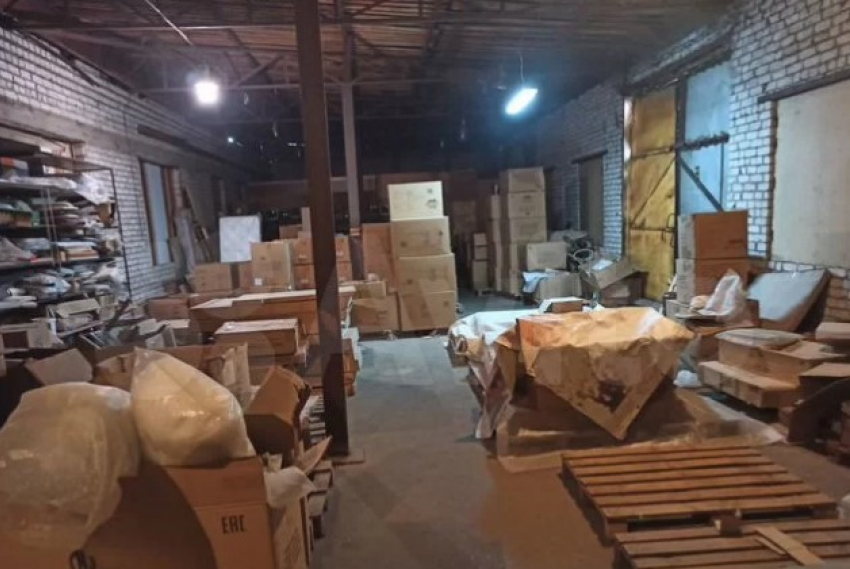 Бывшую мебельную фабрику продают в Волгограде за 12,5 миллиона