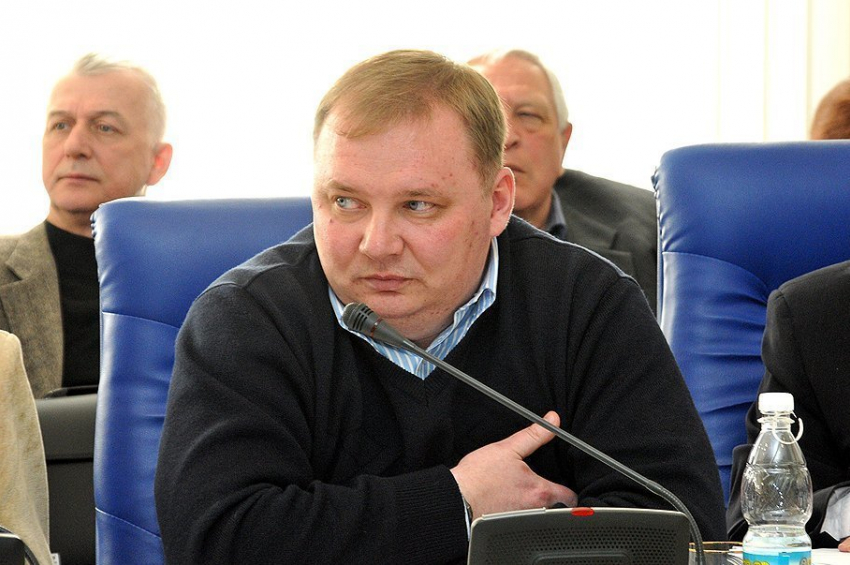Волгоградскому депутату Николаю Паршину предъявлено обвинение в мошенничестве 