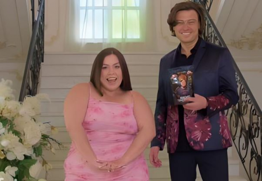 Прохор Шаляпин засвестился со знаменитой «танцующей пышкой» страны 