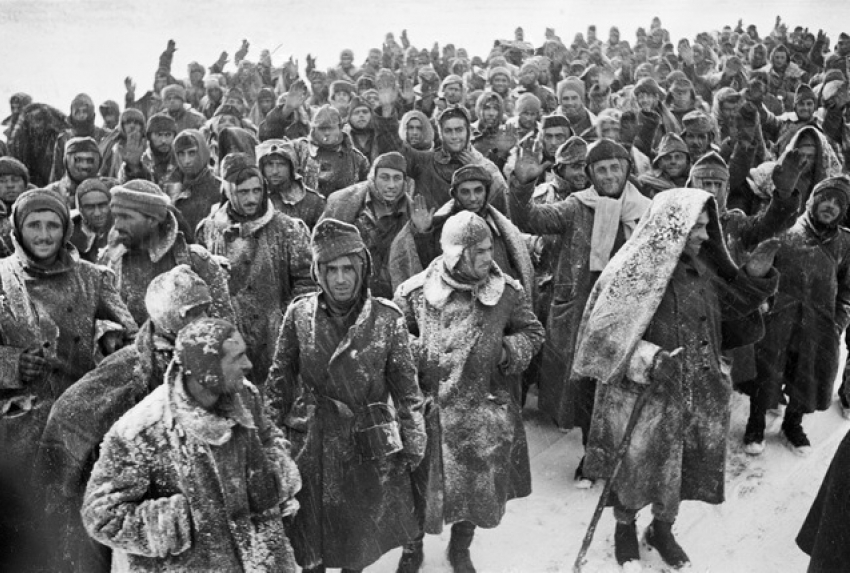 23 января 1943 года – в окруженных под Сталинградом немецких воинских соединениях растет паника и падает дисциплина