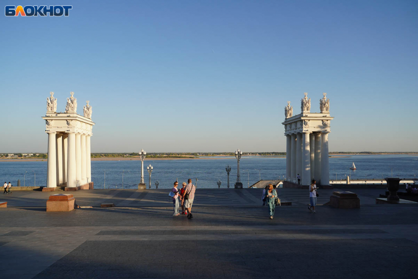 Волна умеренного похолодания пробилась в Волгоград