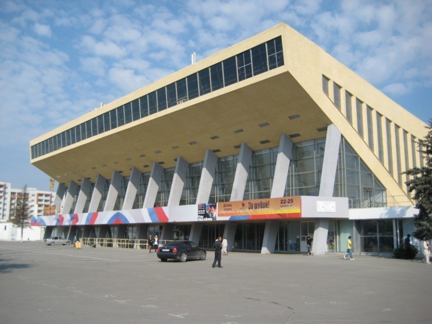 Бюджет области потратит миллионы на покупку Дворца спорта Волгограда