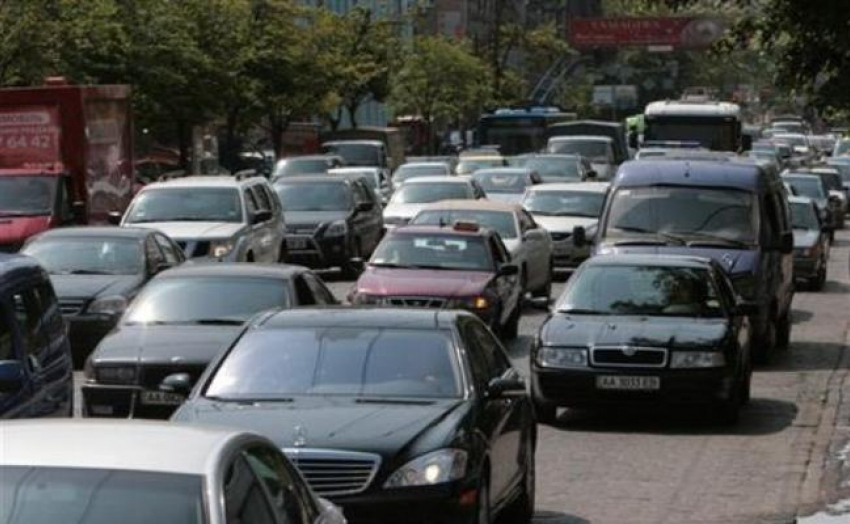 В Волгограде на 2 недели перекроют движение на улице Ким 