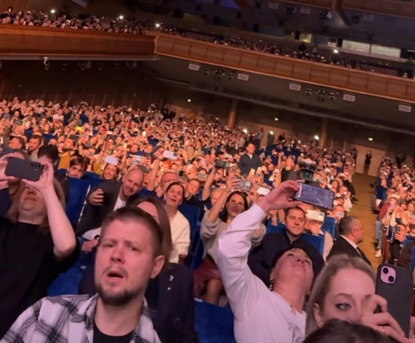 Не знала куда смотреть: волгоградская миллиардерша показала что творилось в Кремле на концерте «Сектора газа»