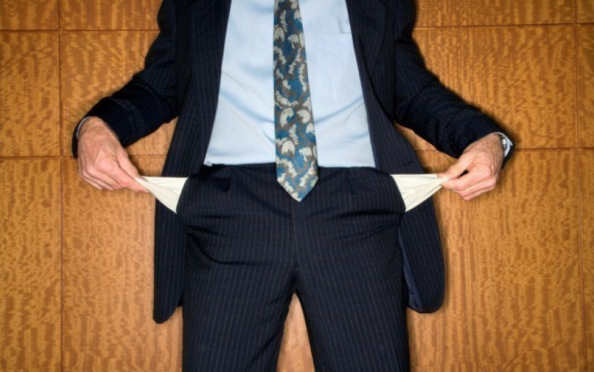 Четверо волгоградцев просят признать себя банкротами