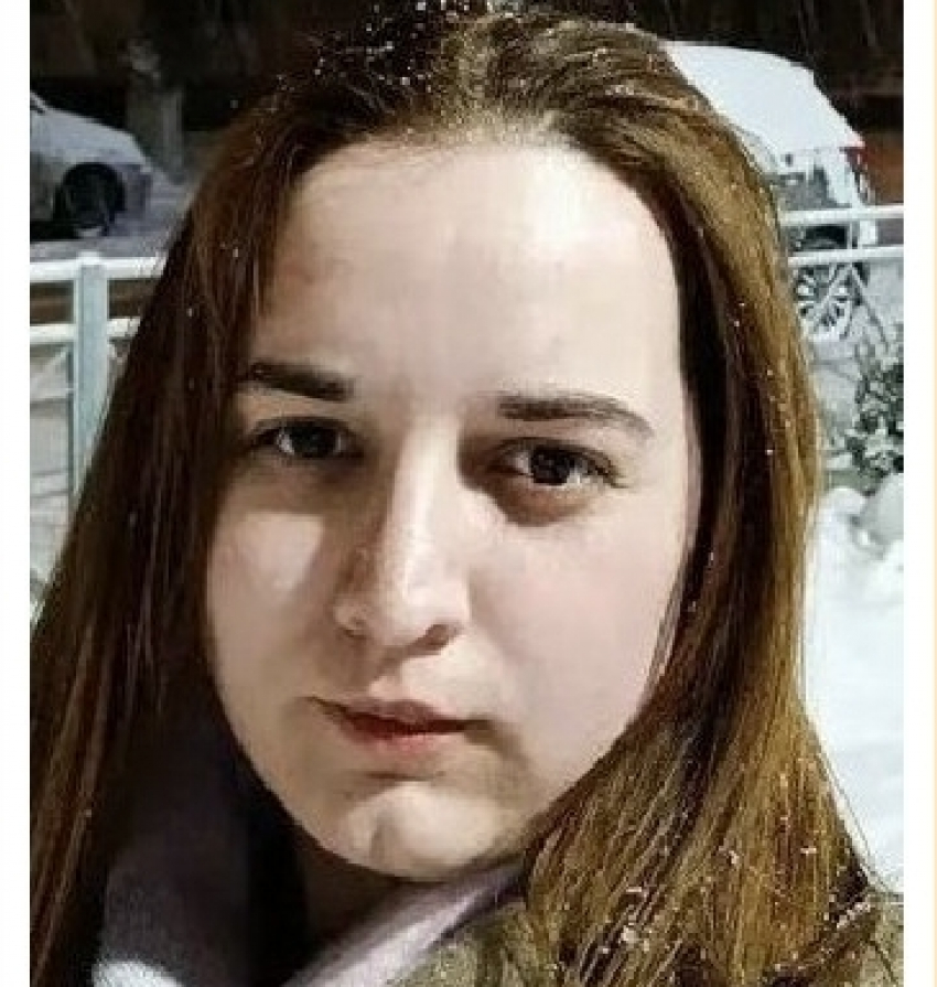 В Волгоградской области бесследно исчезла 26-летняя невысокая брюнетка