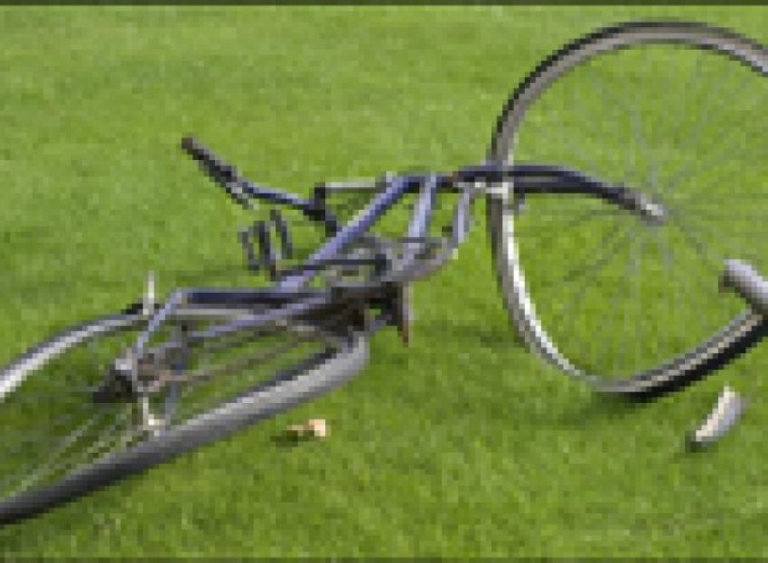 В Волгограде 9-летний велосипедист столкнулся с «Киа Сид»