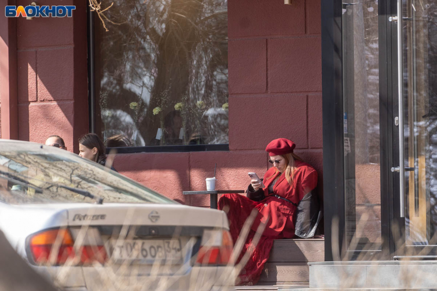 «Намеренно послали на три буквы»: названа возможная причина сбоев Телеграм и WhatsApp* на юге России