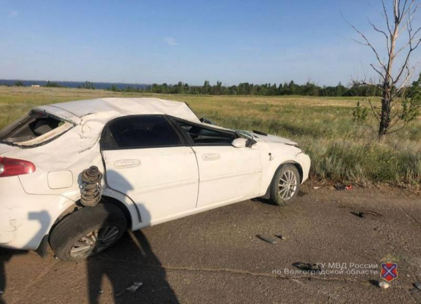 Генпрокуратура поручила проверить ДТП в Волгоградской области с нетрезвым отцом и выпавшим из авто ребенком