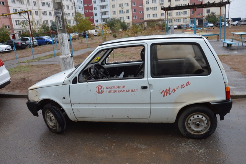Мародеры изводят в Волжском инвалида из-за парковочного места