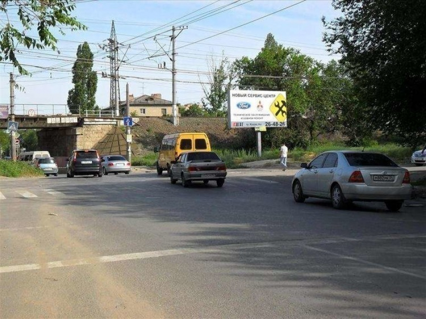 Десять дней улица Елецкая будет закрыта для транспорта в Волгограде