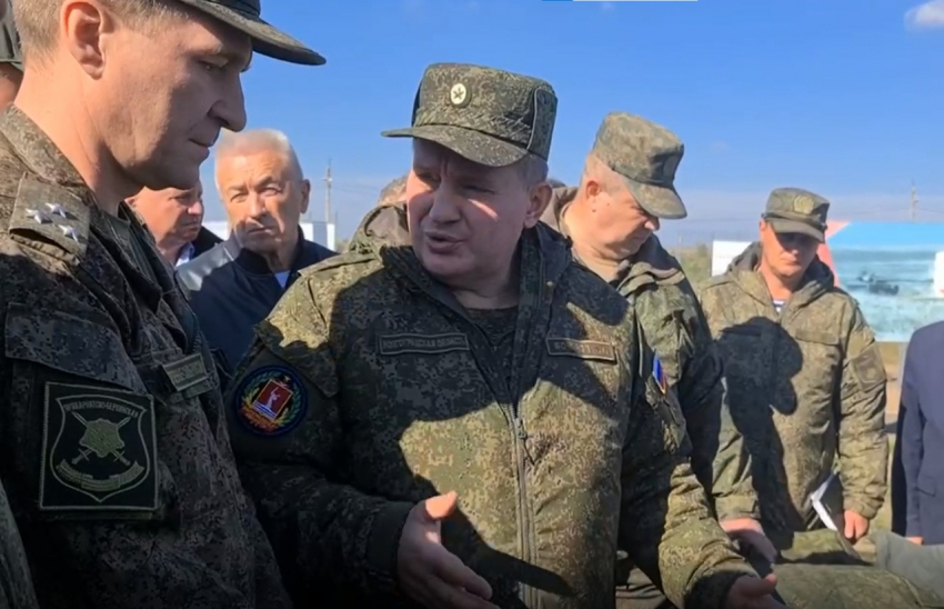 Губернатор Бочаров пообещал помочь мобилизованным с покупкой амуниции