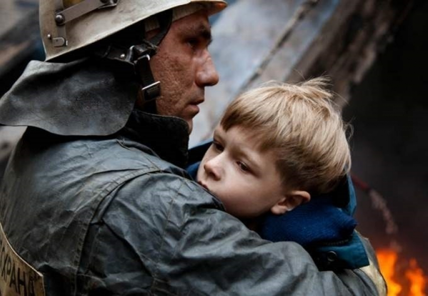 В Волгограде из-за сгоревшего на плите ужина пострадали двое детей