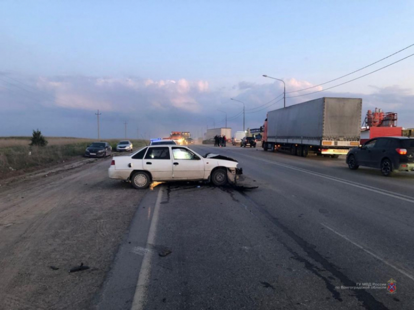 Массовая авария на «встречке» произошла в Волгограде: есть пострадавший 