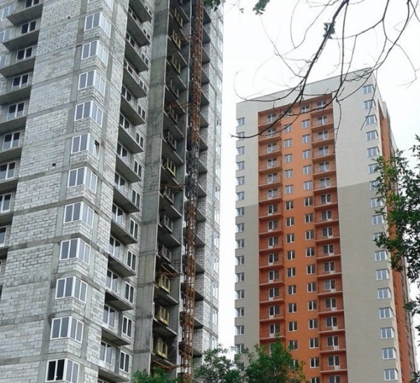 Дольщикам Волгограда сдали 24-этажный дом с многомиллионными долгами за свет и воду