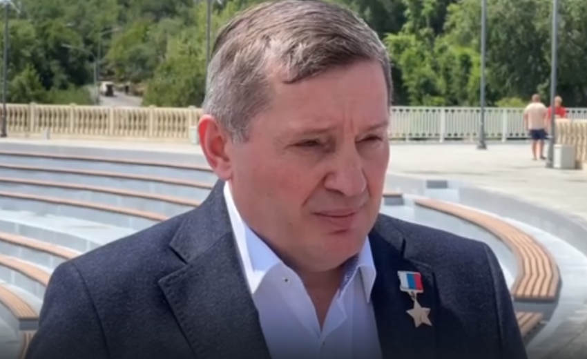 «Мы защитим жителей»: волгоградский губернатор Андрей Бочаров прокомментировал ситуацию с ЧВК «Вагнер»