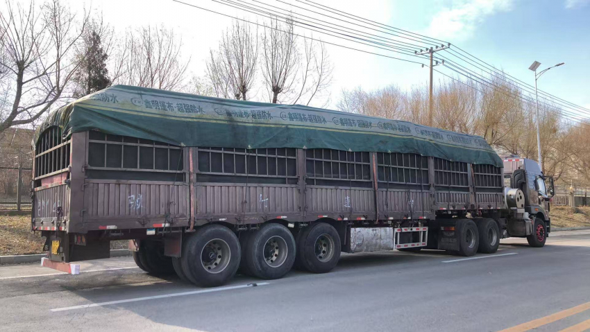 Самое большое колесо обозрения в России везут из Китая в Волгоград 27 грузовиков